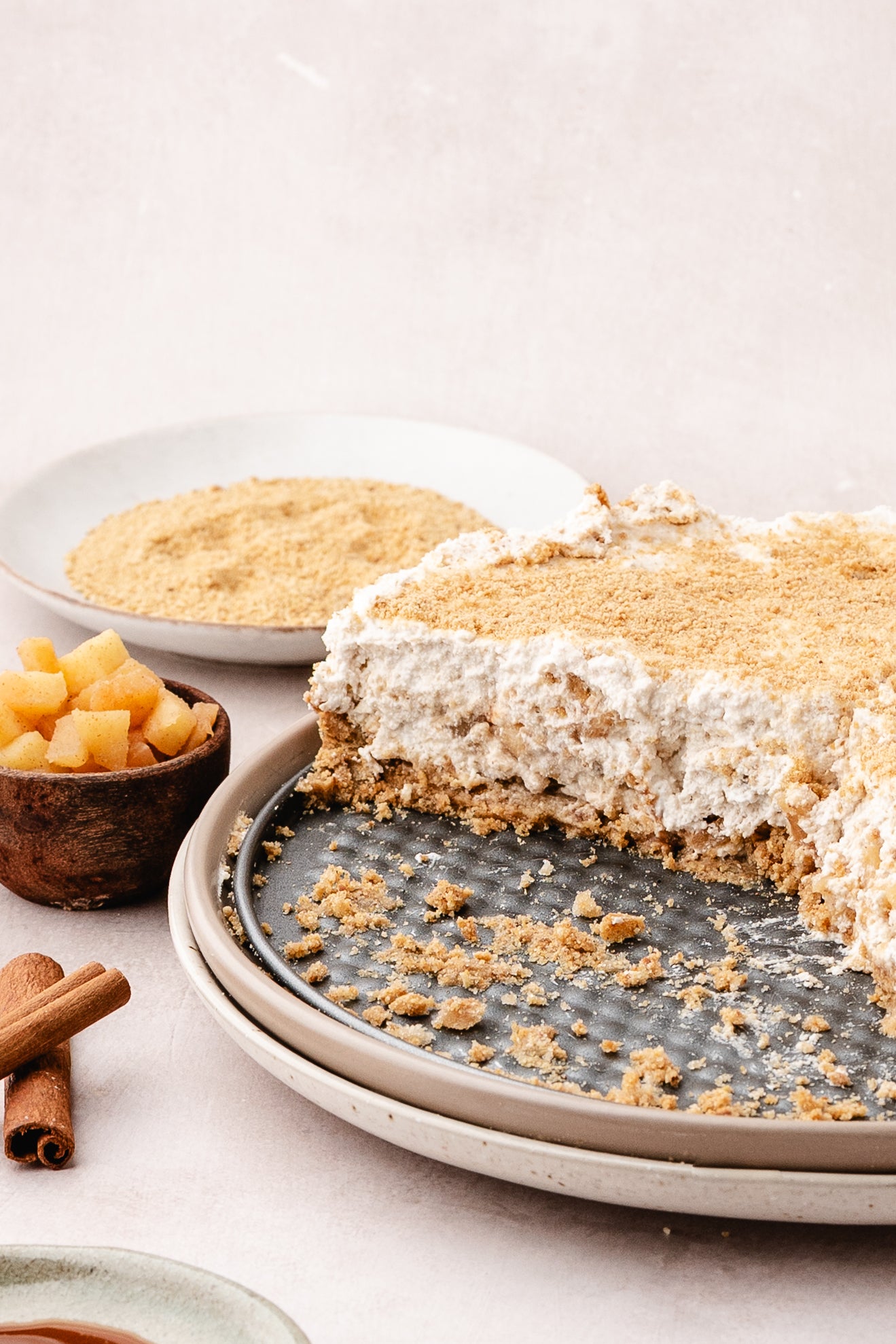 Apple Cheesecake