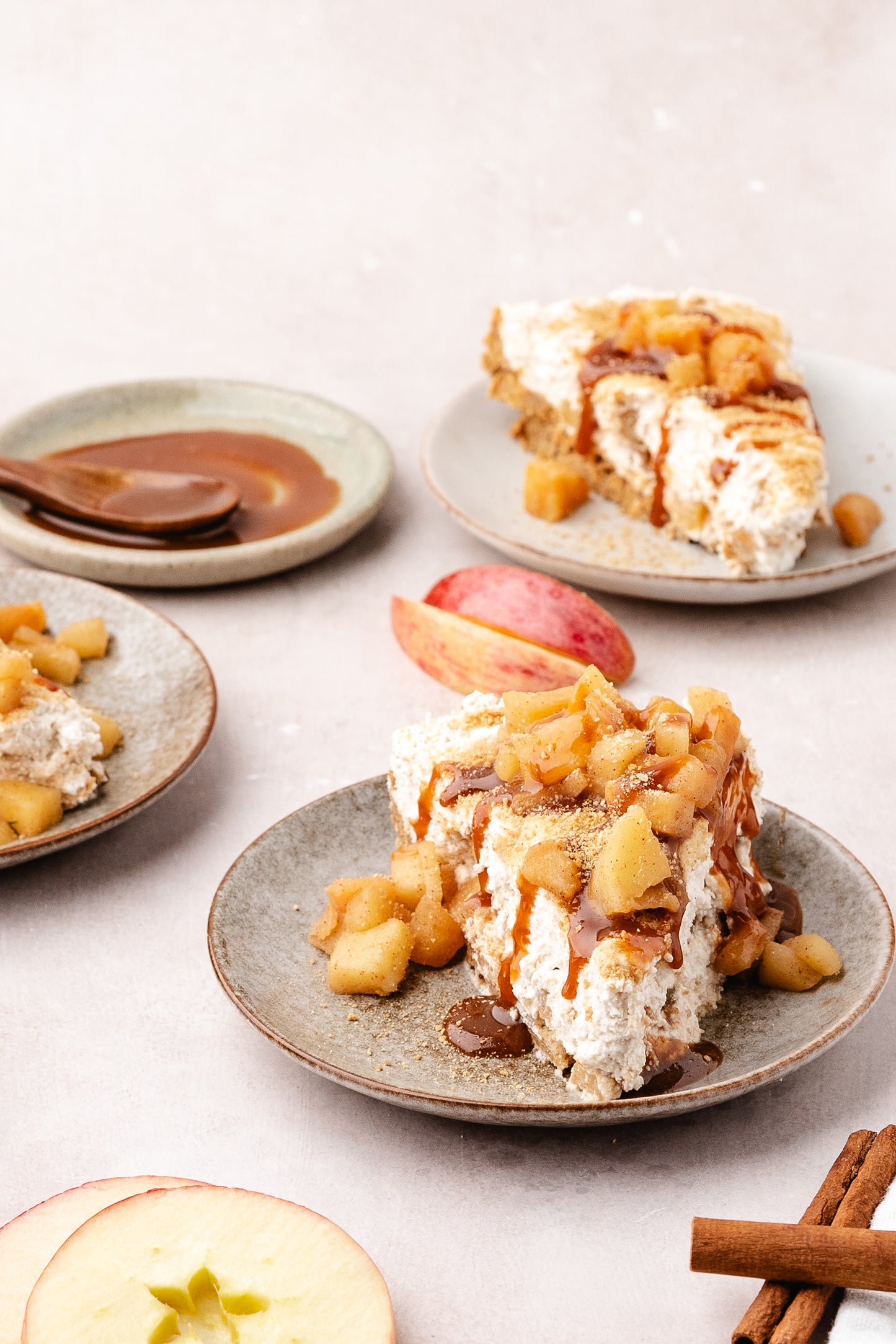 Apple Cheesecake