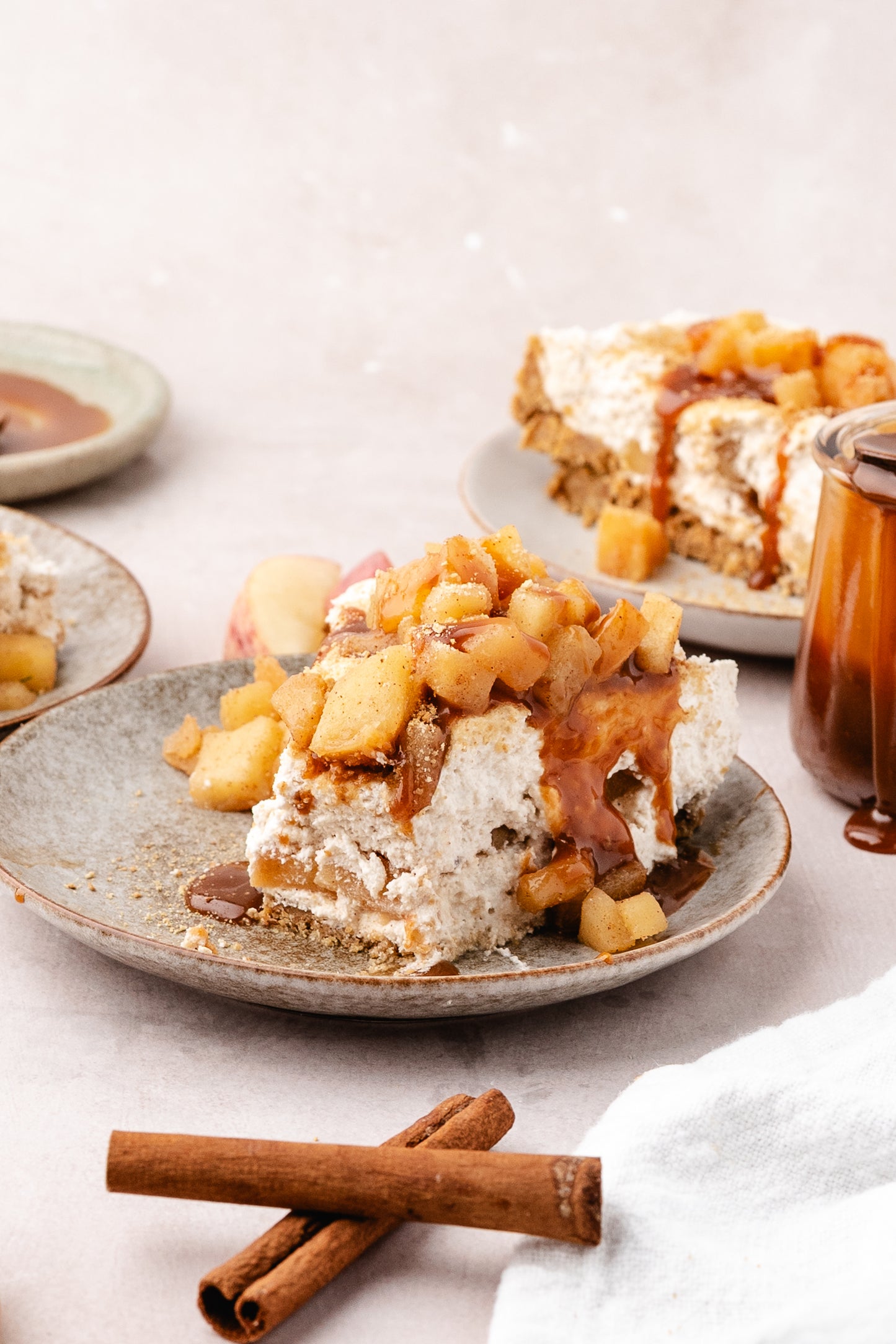 Apple Cheesecake