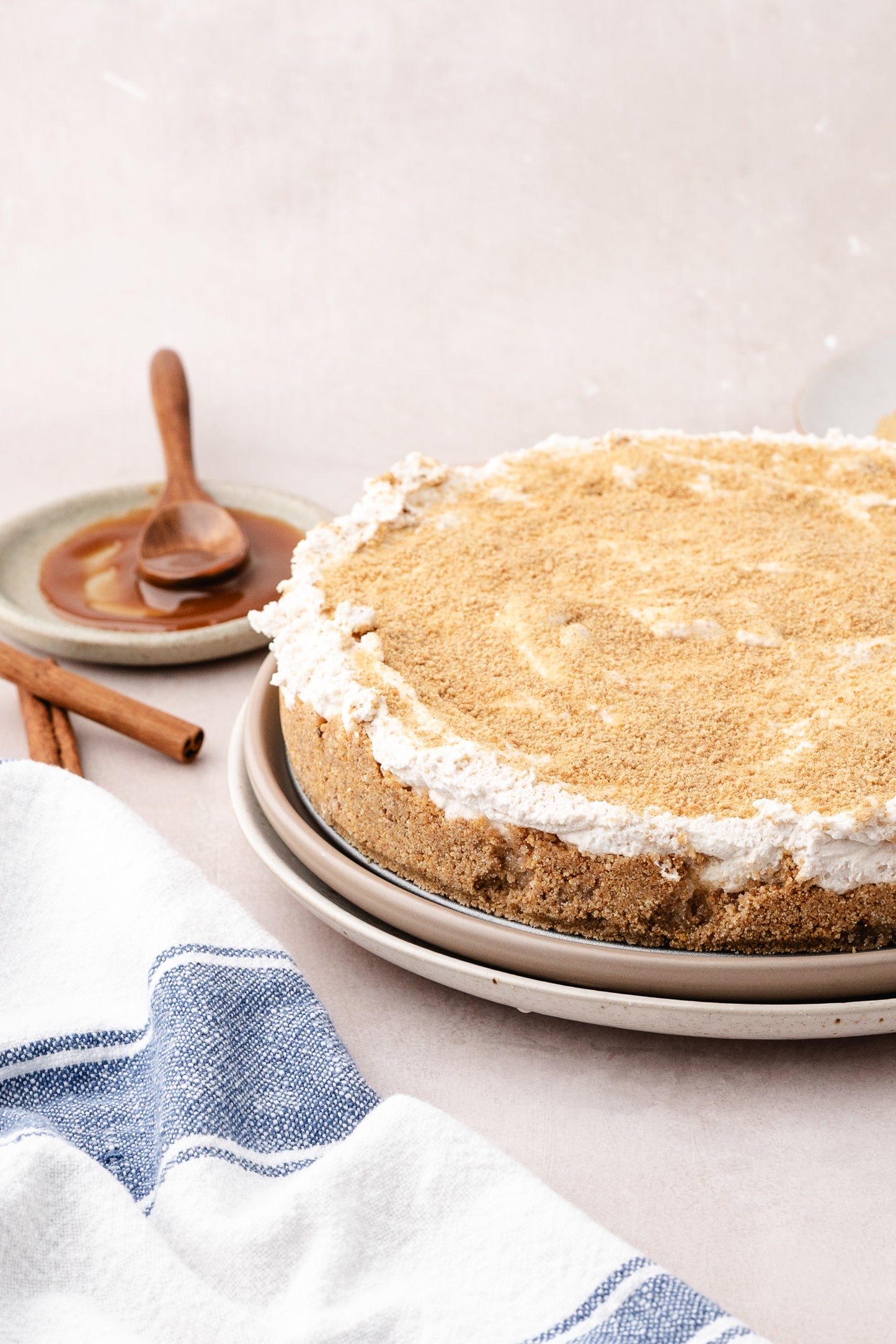 Apple Cheesecake