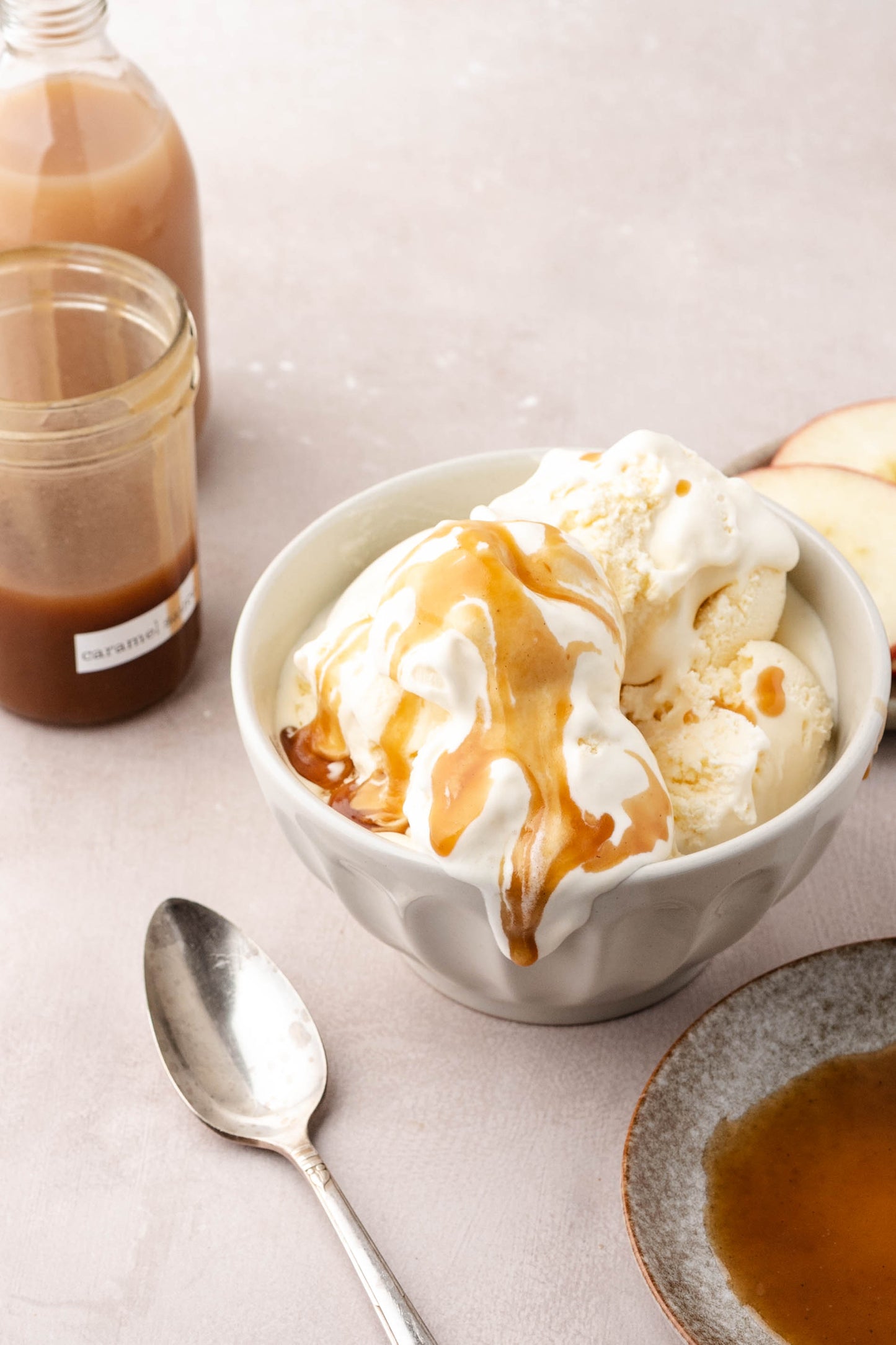 Caramel sauce
