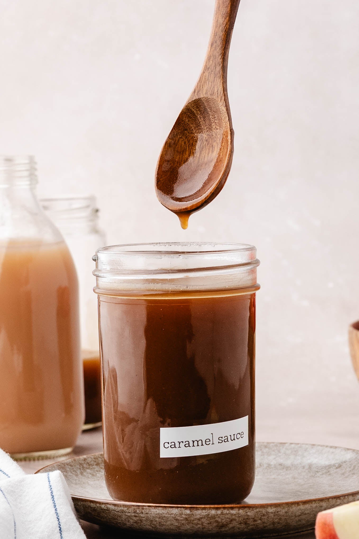 Caramel sauce